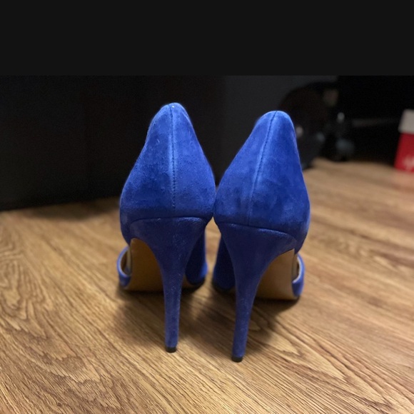 Report Signature Blue Suede Heels Size 9 - Picture 3 of 6